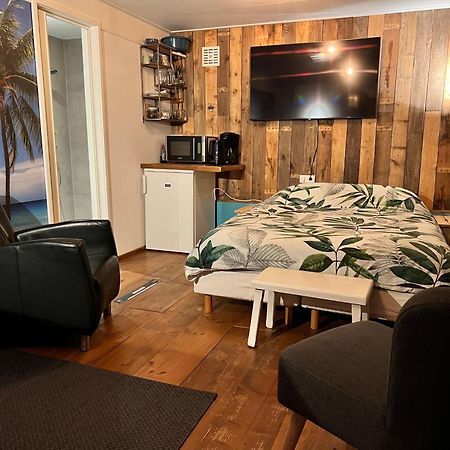 Schoonebeek Beach House Met Badkamer, Boxspring & Airco מראה חיצוני תמונה